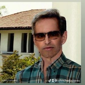 Meet your Posher, John